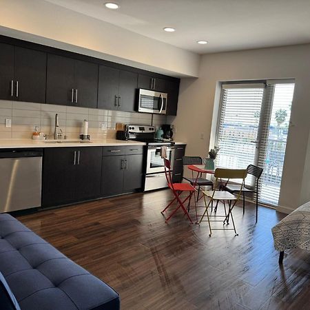 Incredible Hollywood Loft Free Parking Apartment Los Angeles Luaran gambar